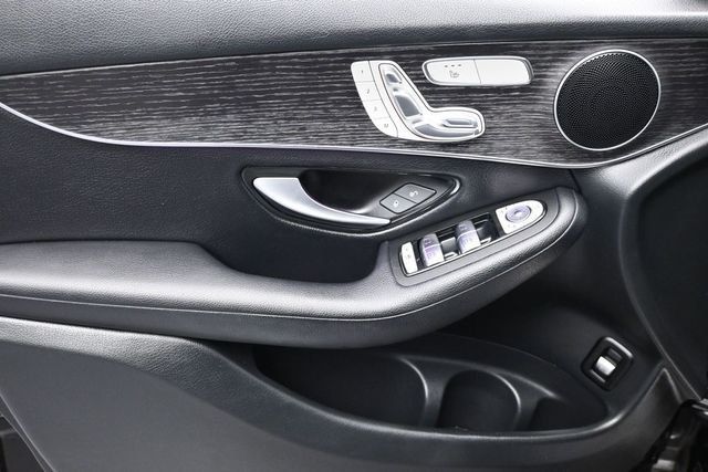 2021 Mercedes-Benz GLC GLC 300 4MATIC SUV - 23039298 - 7