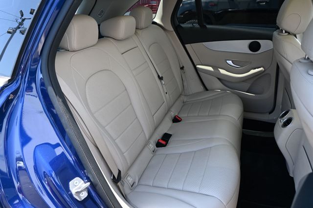 2021 Mercedes-Benz GLC GLC 300 Premium Package - 22898802 - 17