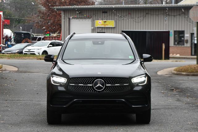 2021 Mercedes Benz GLC 300 photo 2
