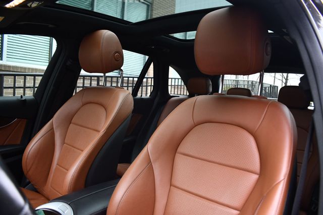 2021 Mercedes-Benz GLC GLC 300 SUV - 22944726 - 22