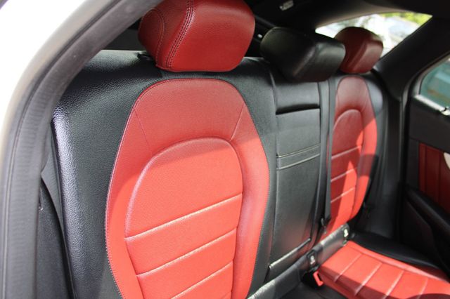 2021 Mercedes-Benz GLC GLC 300 SUV - 23013652 - 25