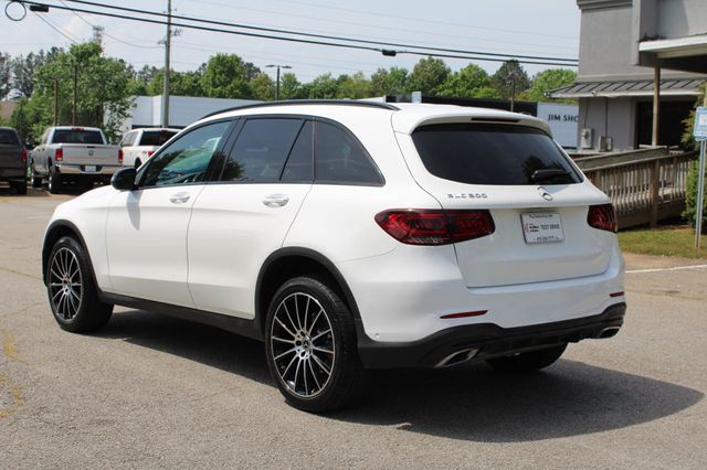 2021 Mercedes-Benz GLC GLC300's photo
