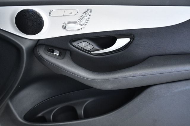 2021 Mercedes-Benz GLC GLC 300 SUV - 22930069 - 17