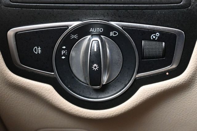 2021 Mercedes-Benz GLC GLC 300 SUV - 23055138 - 23