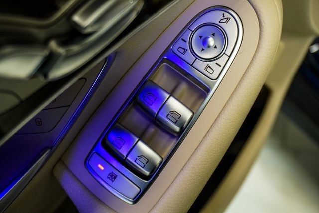 2021 Mercedes-Benz GLC GLC 300 SUV - 22960295 - 23