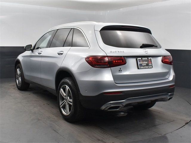 2021 Mercedes Benz GLC 300 photo 3