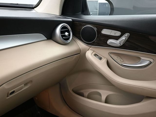 2021 Mercedes-Benz GLC GLC 300 SUV - 23035223 - 12