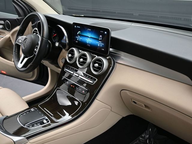 2021 Mercedes-Benz GLC GLC 300 SUV - 23035223 - 19