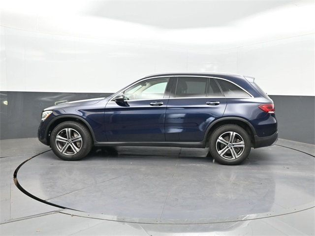 2021 Mercedes Benz GLC 300 photo 2