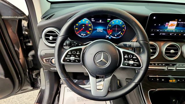 2021 Mercedes-Benz GLC GLC 300 SUV w/ Multimedia Pkg & Panorama Sunroof - 23037743 - 11