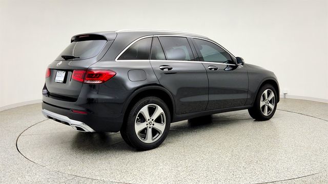 2021 Mercedes-Benz GLC GLC 300 SUV w/ Multimedia Pkg & Panorama Sunroof - 23037743 - 4