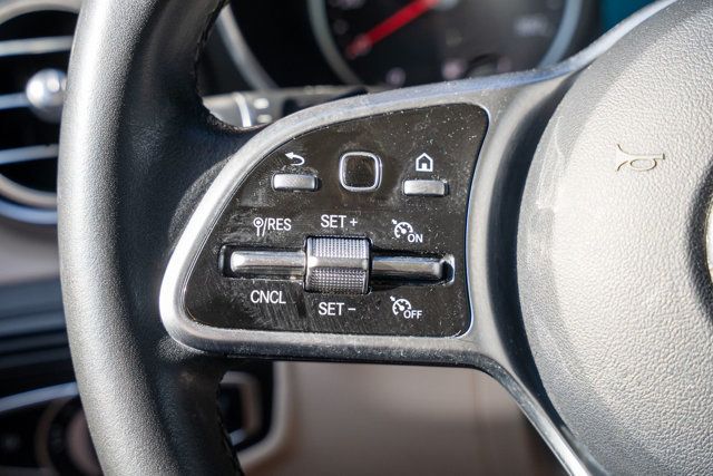 2021 Mercedes-Benz GLC LocalTrade/4MATIC/PremiumPkg/PanoramaSunroof/HeatedSeats/NAV - 23031209 - 19
