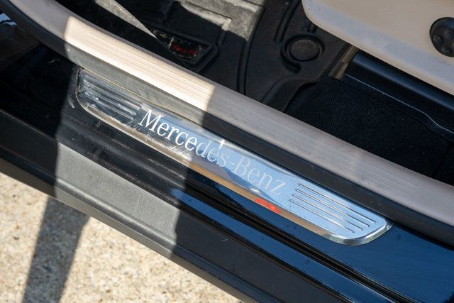 2021 Mercedes-Benz GLC LocalTrade/4MATIC/PremiumPkg/PanoramaSunroof/HeatedSeats/NAV - 23031209 - 36