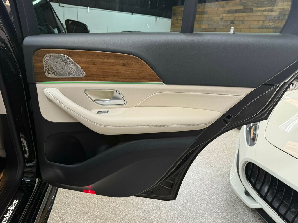 2021 Mercedes-Benz GLE Local Trade/Night Pkg/AMG Line Pkg/Heated&Cooled Seats/Pano Roof - 23058840 - 25
