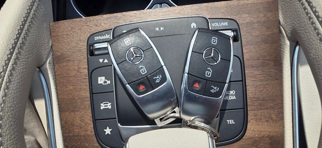 2021 Mercedes-Benz GLE Very LOW MILES AWD Loaded VERY Clean Nav 615-300-6004 - 23019263 - 37