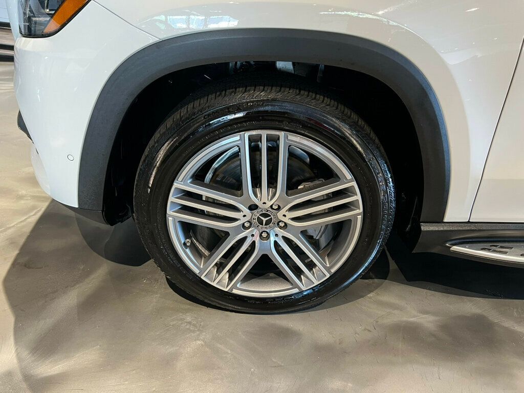 2021 Mercedes Benz GLS 450 photo 9