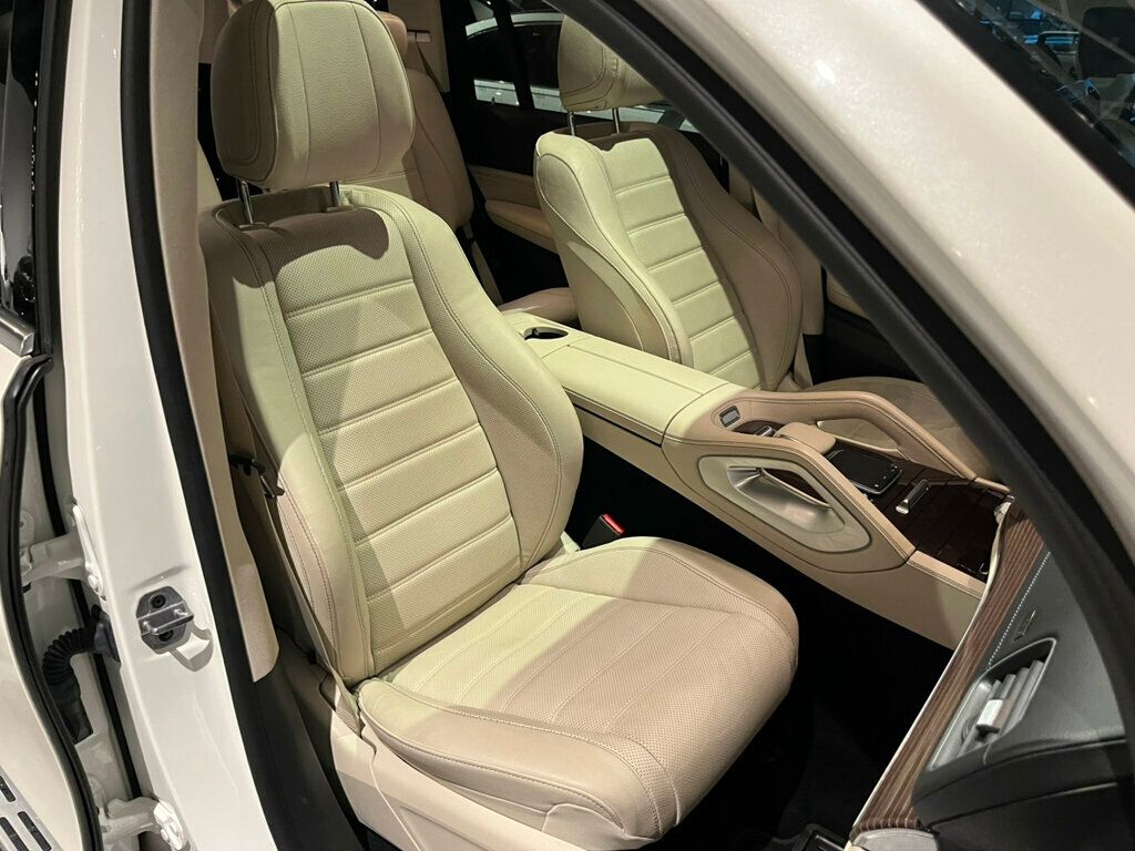 2021 Mercedes-Benz GLS CaptainsChairs/DriverAssistPlusPkg/PanoRoof/AdapCruise/Navi - 22336424 - 27