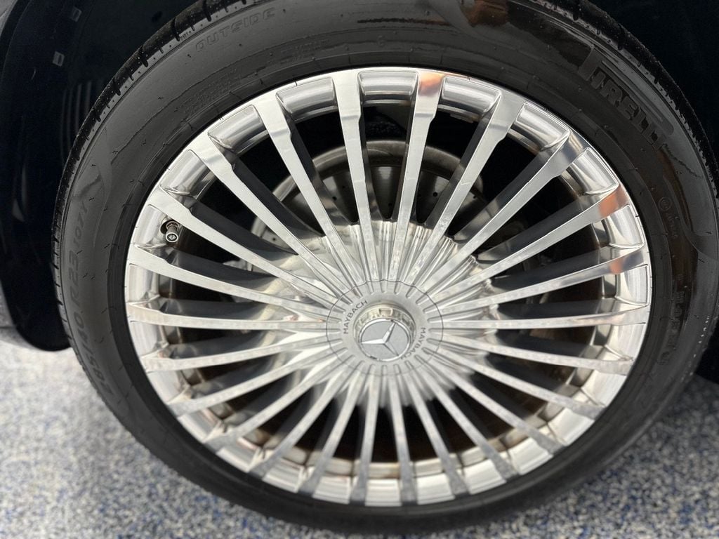 2021 Mercedes Benz GLS Maybach 600 4MATIC photo 18