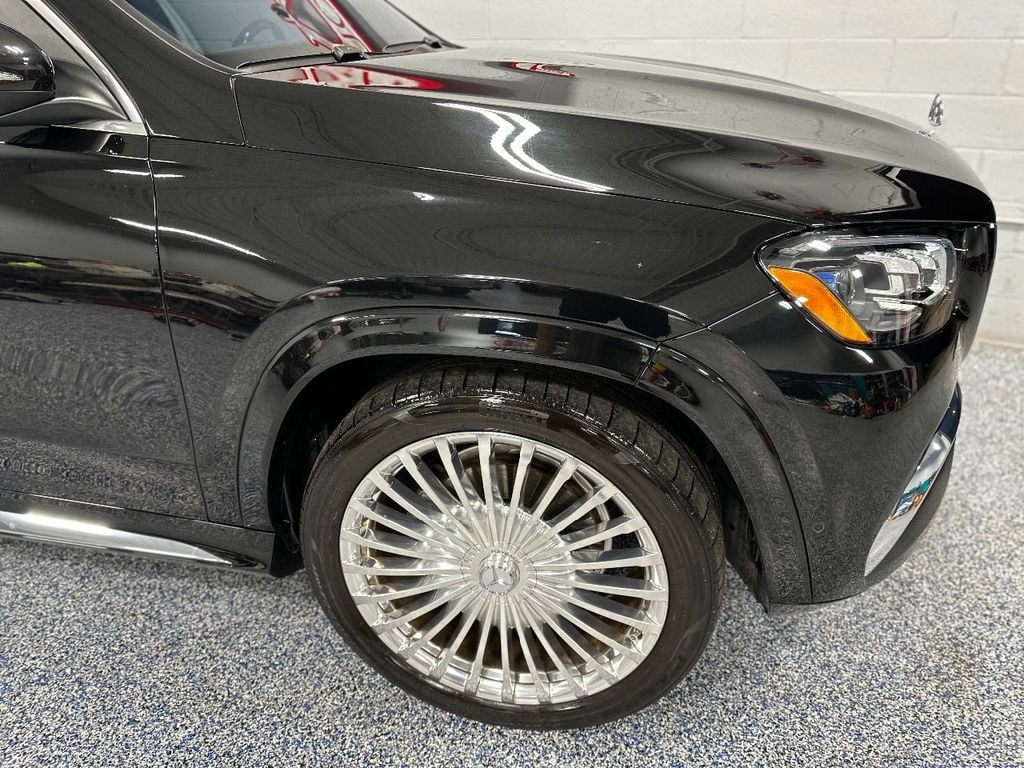 2021 Mercedes Benz GLS Maybach 600 4MATIC photo 4