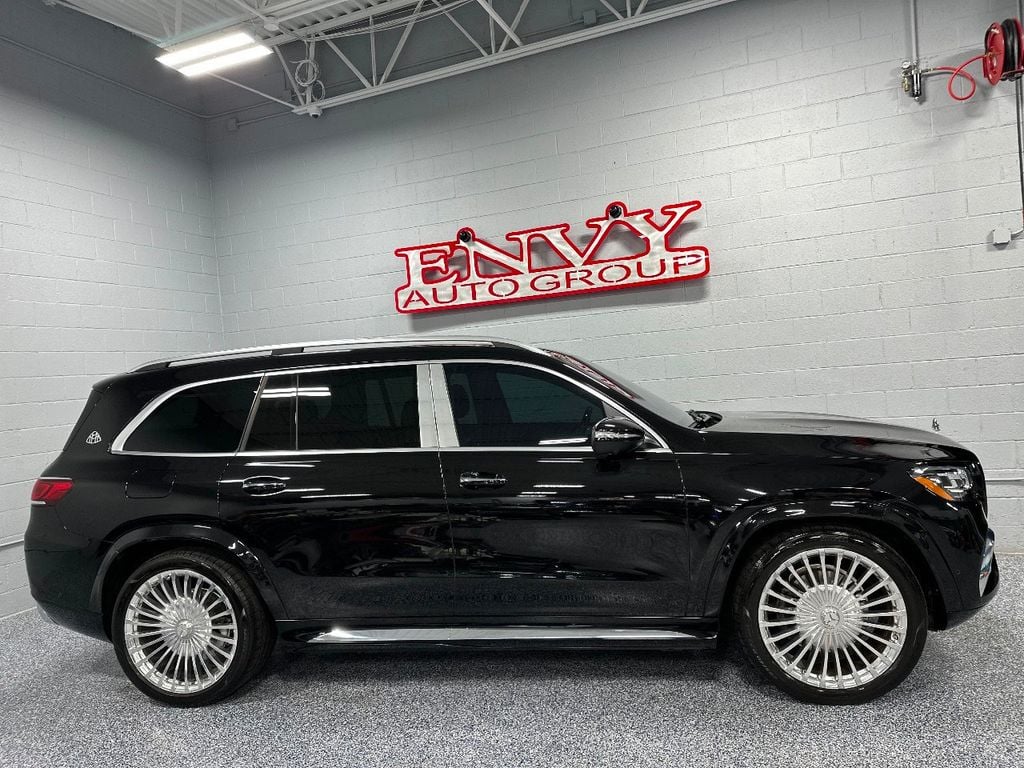2021 Mercedes Benz GLS Maybach 600 4MATIC photo 5