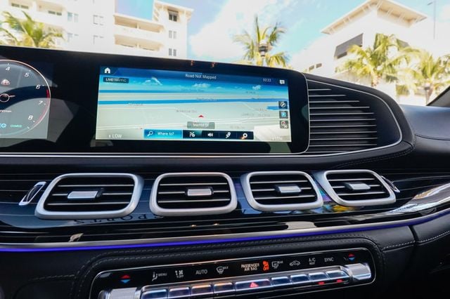 2021 Mercedes-Benz GLS Maybach GLS 600 4MATIC SUV - 22948878 - 63