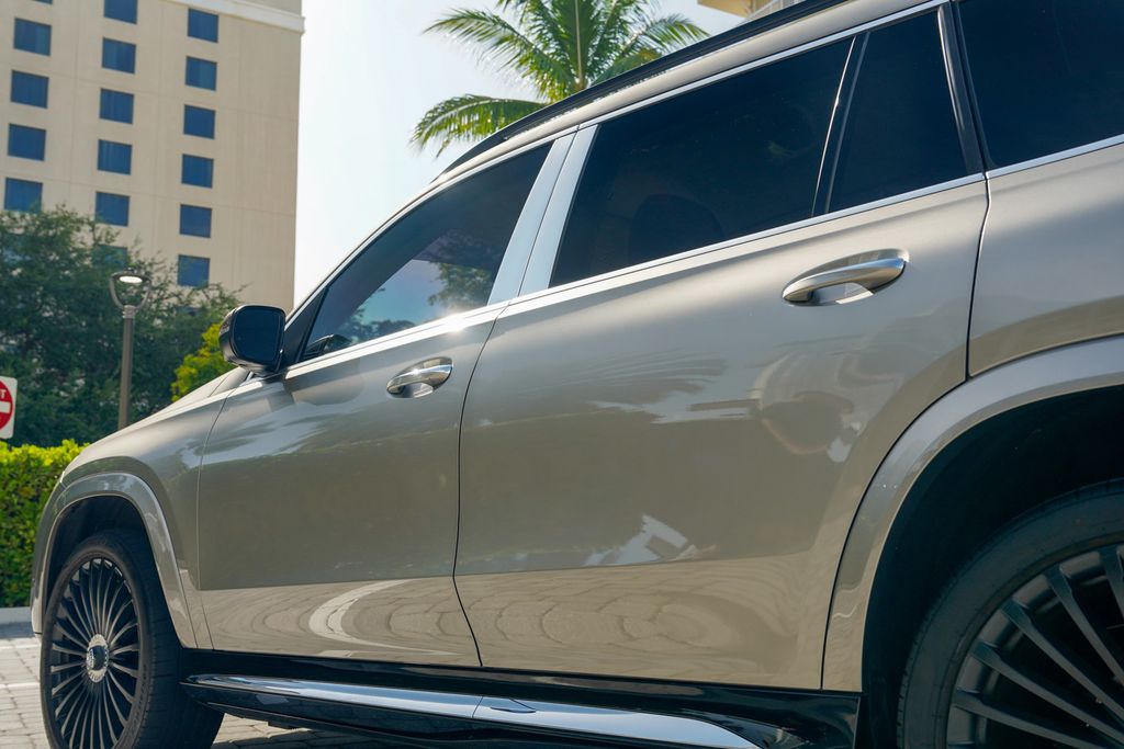 2021 Mercedes-Benz GLS Maybach GLS 600 4MATIC SUV - 23052658 - 18