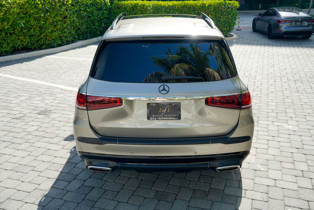 2021 Mercedes-Benz GLS Maybach GLS 600 4MATIC SUV - 23052658 - 22