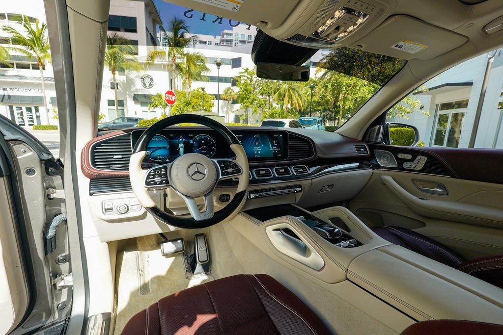 2021 Mercedes-Benz GLS Maybach GLS 600 4MATIC SUV - 23052658 - 2