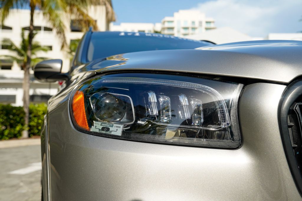 2021 Mercedes-Benz GLS Maybach GLS 600 4MATIC SUV - 23052658 - 39