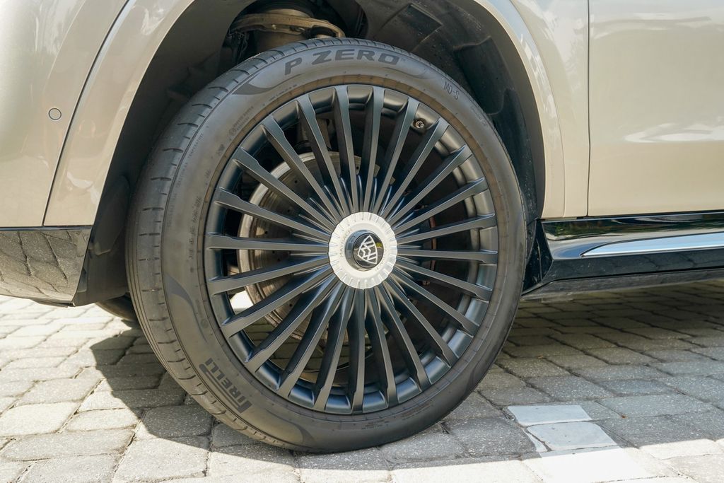 2021 Mercedes-Benz GLS Maybach GLS 600 4MATIC SUV - 23052658 - 41