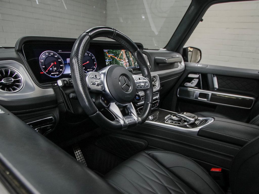 Mercedes-Benz AMG G 63 photo 16
