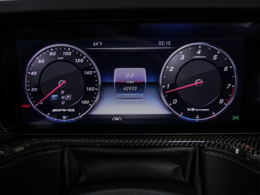 Mercedes-Benz AMG G 63 photo 21