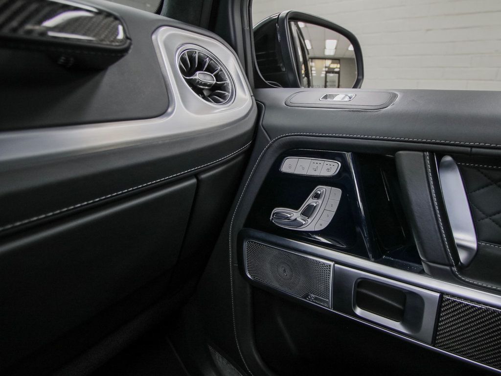 Mercedes-Benz AMG G 63 photo 26