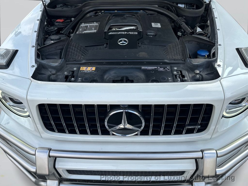 Mercedes-Benz AMG G 63 photo 10