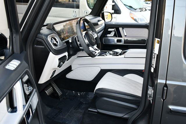 2021 Mercedes-Benz G-Class AMG G 63 4MATIC SUV W/G Manufaktur Interior Package Plus - 22954516 - 14
