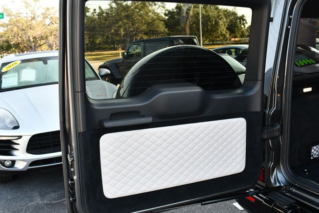 2021 Mercedes-Benz G-Class AMG G 63 4MATIC SUV W/G Manufaktur Interior Package Plus - 22954516 - 17