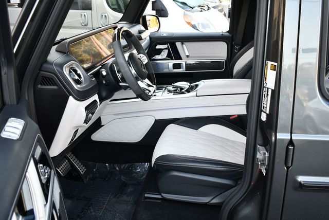 2021 Mercedes-Benz G-Class AMG G 63 4MATIC SUV W/G Manufaktur Interior Package Plus - 22954516 - 45