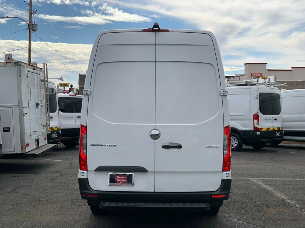 2021 Mercedes-Benz Sprinter Cargo Van 2500 High Roof I4 170" Extended RWD - 22976164 - 27
