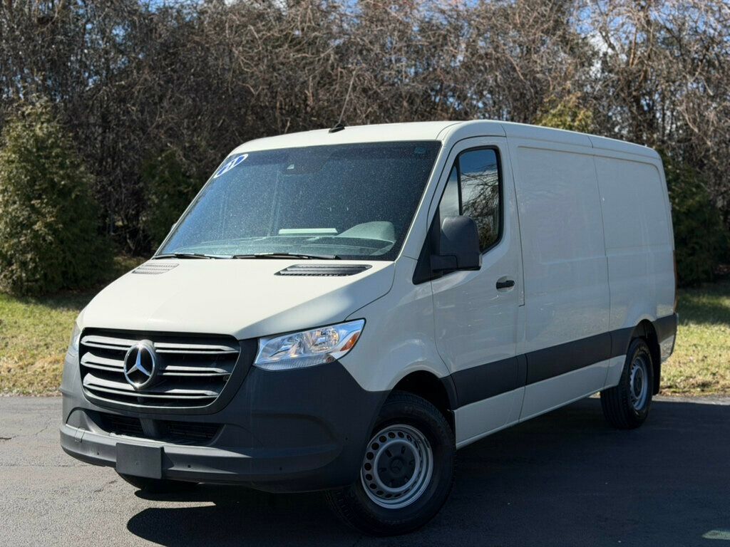 2021 Mercedes-Benz Sprinter Cargo Van 2500 Standard Roof I4 144" RWD - 22993799 | Video 1