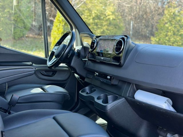 2021 Mercedes-Benz Sprinter Cargo Van 2500 Standard Roof I4 144" RWD - 22993799 - 23