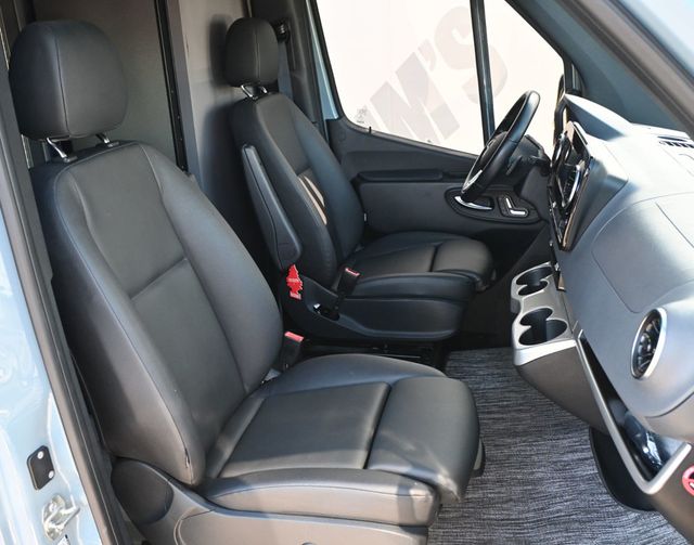 2021 Mercedes-Benz Sprinter Cargo Van 2500 Standard Roof V6 144" 4WD - 23078362 - 13