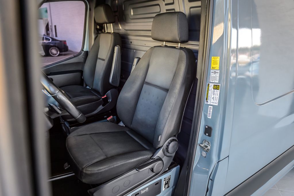 2021 Mercedes-Benz Sprinter Cargo Van SPRINTER STANDARD ROOF - CLEAN - WELL KEPT - MUST SEE - 23084024 - 26