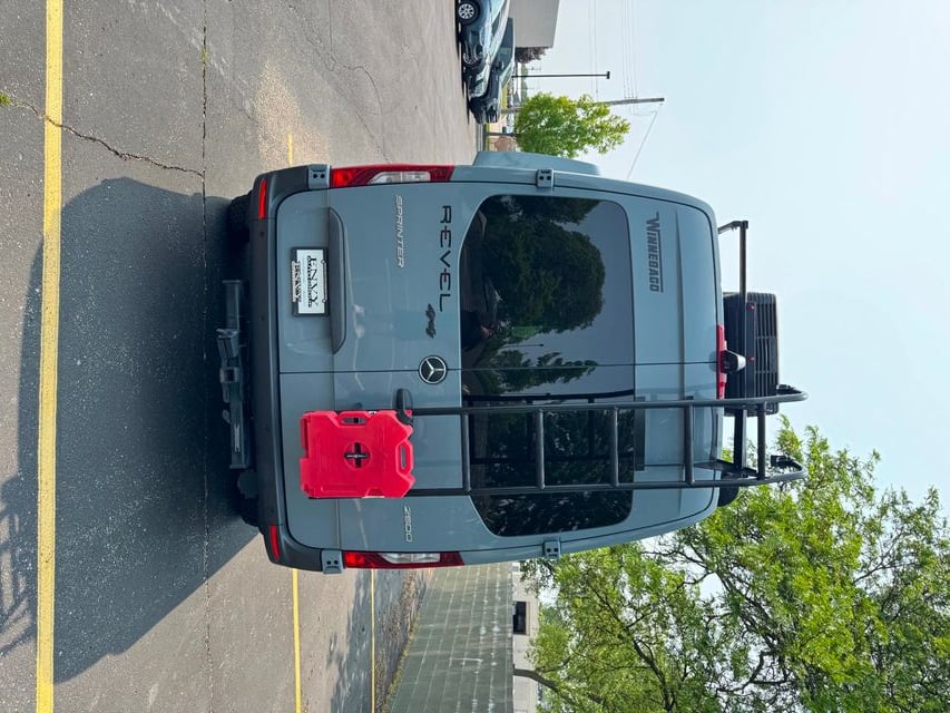 2021 Mercedes-Benz Sprinter Crew Van 2500 Standard Roof V6 144" 4WD - 22868415 - 1