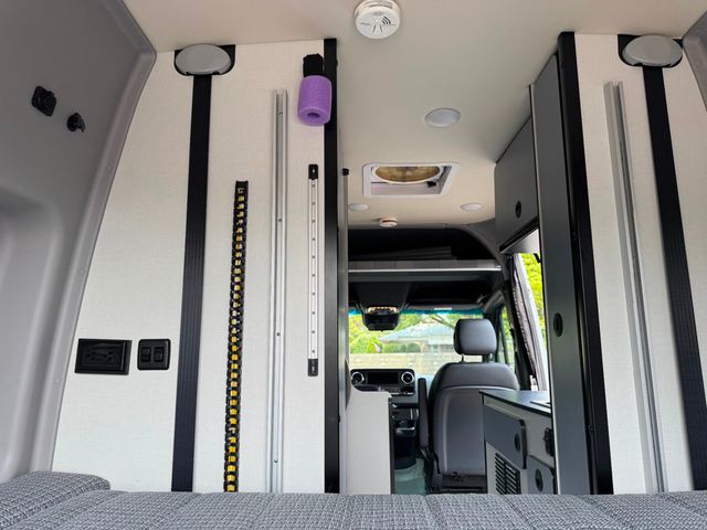 2021 Mercedes-Benz Sprinter Crew Van 2500 Standard Roof V6 144" 4WD - 22868415 - 38