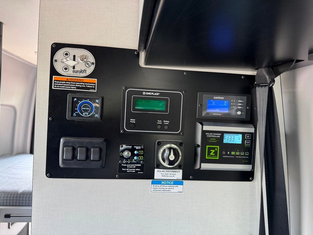 2021 Mercedes-Benz Sprinter Crew Van 2500 Standard Roof V6 144" 4WD - 22868415 - 42