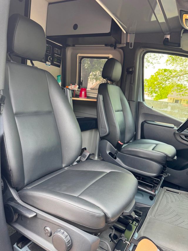 2021 Mercedes-Benz Sprinter Crew Van 2500 Standard Roof V6 144" 4WD - 22868415 - 52