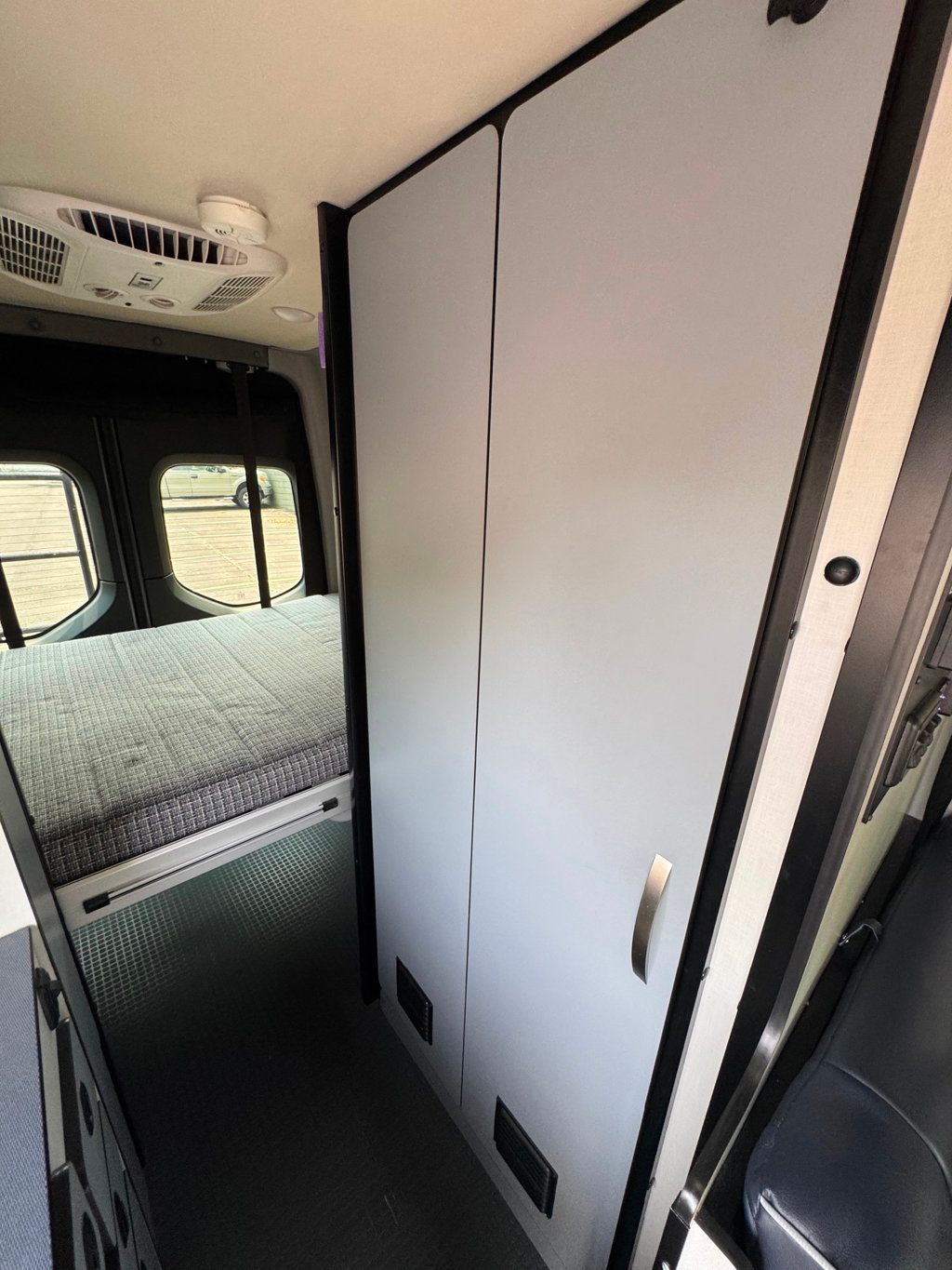 2021 Mercedes-Benz Sprinter Crew Van 2500 Standard Roof V6 144" 4WD - 22868415 - 75