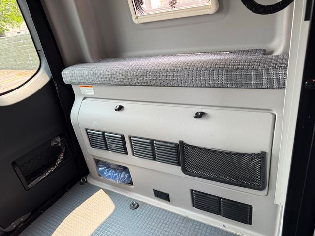 2021 Mercedes-Benz Sprinter Crew Van 2500 Standard Roof V6 144" 4WD - 22868415 - 79