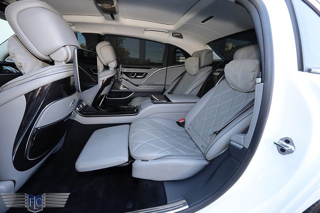 2021 Mercedes-Benz S-Class MAYBACH S580 4MATIC - 22946846 - 16