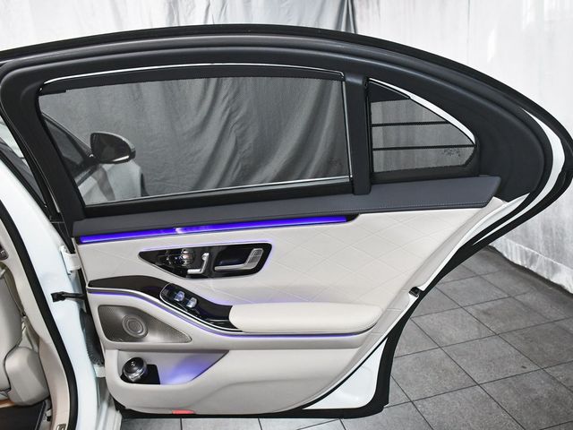 2021 Mercedes-Benz S-Class S 580 - 22931083 - 16